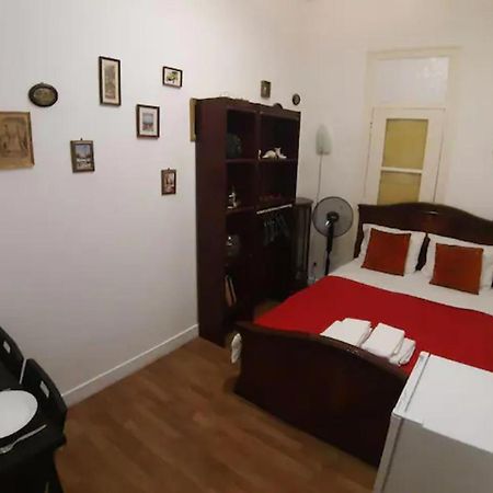 Private Room B Lisbon Exterior photo